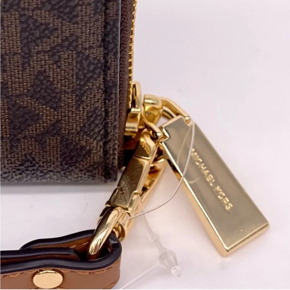 Michael Kors Large Continental Wallet Wristlet